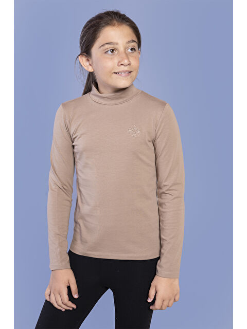 Toontoykids Kız Çocuk Nakışlı Balıkçı Yaka Okul Tişörtü - S000500944-19413