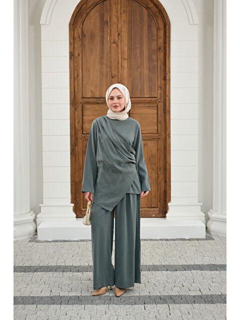 Locco Moda Kadın Yandan Dikişli Parça Detay Pantolonlu Takım Yeşil