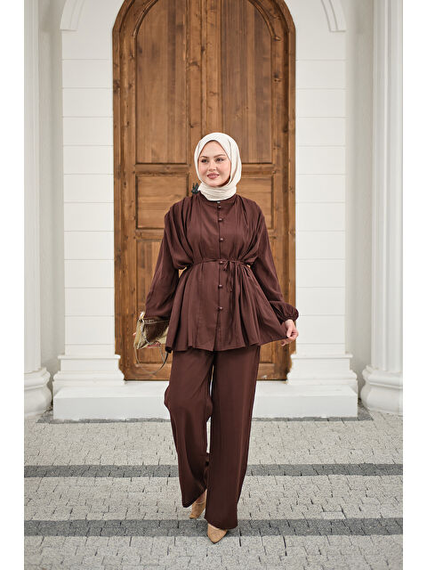 Locco Moda Kadın Çoban Düğmeli Pantolonlu Pilise Detay Takım Kahverengi