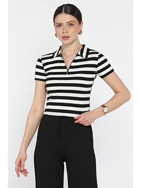 Gülseli Polo Yaka Yarım Fermuarlı Çizgi Desenli Tişört - S000373197-37424