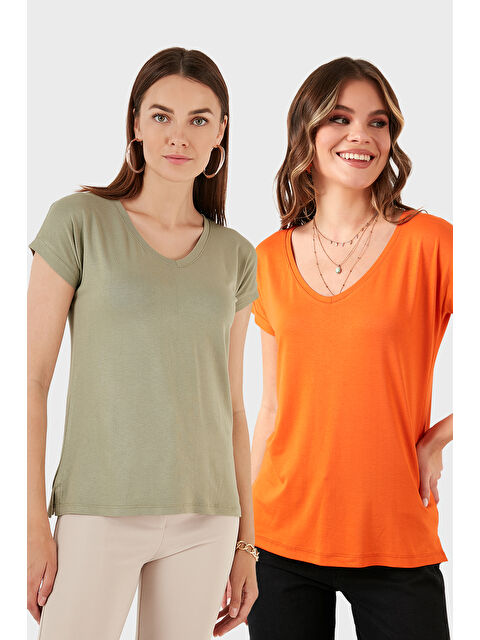 Lela V Yaka Relaxed Fit Yırtmaç Detaylı 2'li Paket Bluz 5862000S2 - S000389198-5168