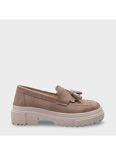 Capone Outfitters Ashlee Oval Burunlu Püsküllü Trak Tabanlı Süet Kadın Loafer - S000101439-26429