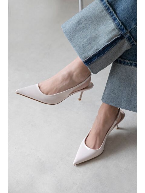 Straswans Raye Kadın Topuklu Rugan Ayakkabı Bej