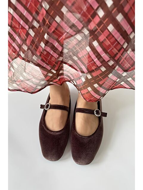 Straswans Berny  Kadın  Kemer  Detay  Kadife  Babet Kahve - S000513148-19413