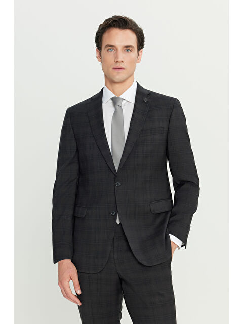 Altınyıldız Classics Erkek Siyah %100 Yün Slim Fit Dar Kesim Mono Yaka Kapak Cepli Kareli Takım Elbise - S000463547-19351
