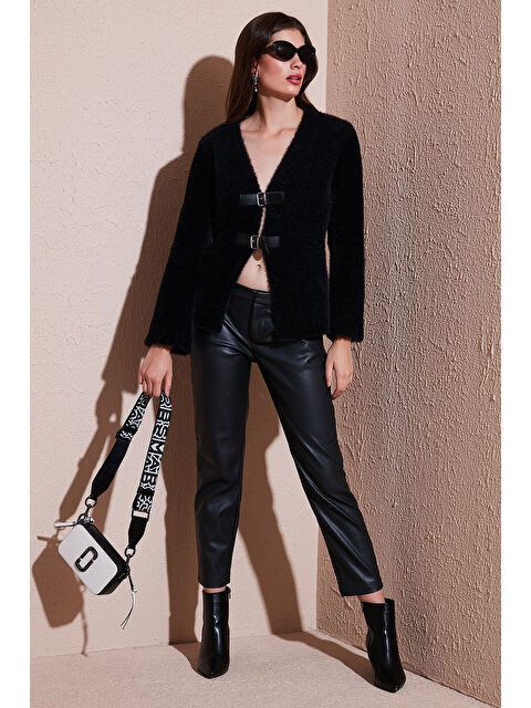 Lela Premium Regular Fit V Yaka Çift Kemerli Pelüş Hırka 680HI00112 - S000424910-19351