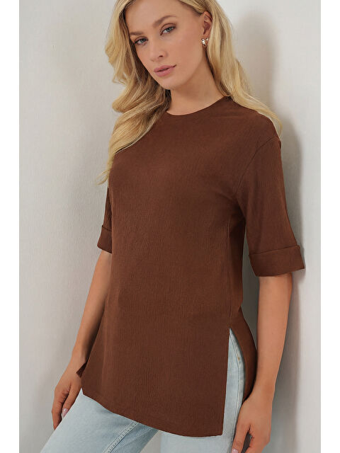 Bigdart 4332 Yanı Yırtmaçlı Örme Tişört - Kahverengi - S000090076-19413