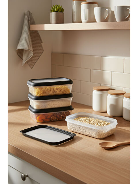 BERNARDO Hide Plus 4'lü Saklama Kabı 700 ml Siyah