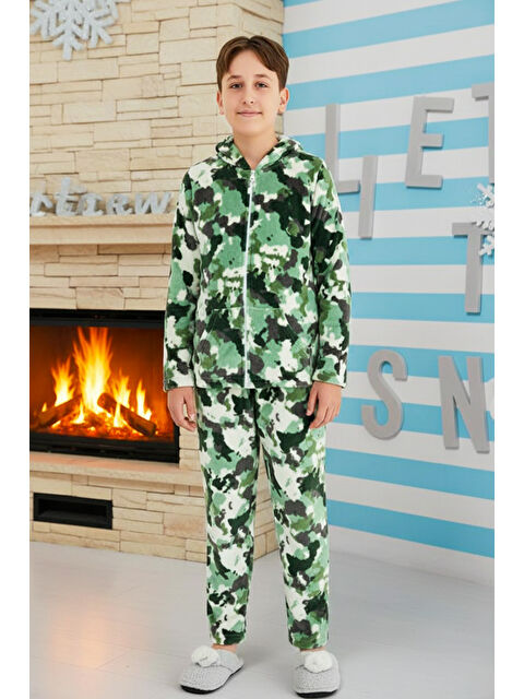 Remsa Erkek Genç Çocuk Kadife Kamuflaj Desen Pijama Takımı 240522 Yeşil - S000468321-18194