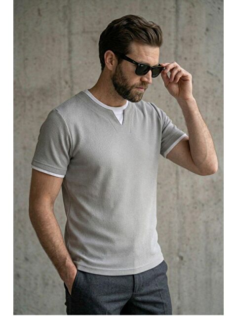 Oksit Prey Vaffle Dokulu Çift Yaka Görünümlü Slim Fit Erkek Tişört