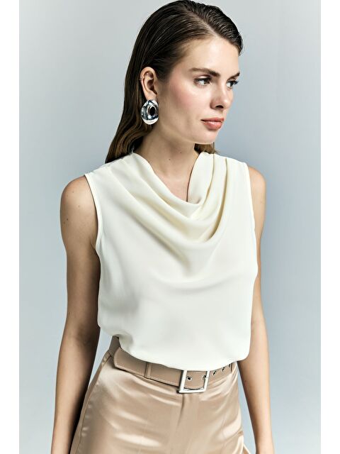 SATEEN Degaje Yaka Kolsuz Bluz - Sarı - S000323010-20072