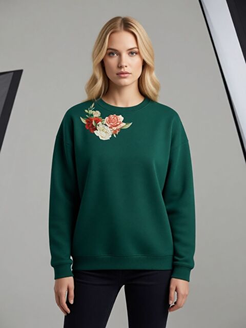 Trendseninle Unisex Erkek Kadın Nefti Roses On Her Shoulder Özel Baskılı Bisiklet Yaka Sweatshirt - S000498311-19416