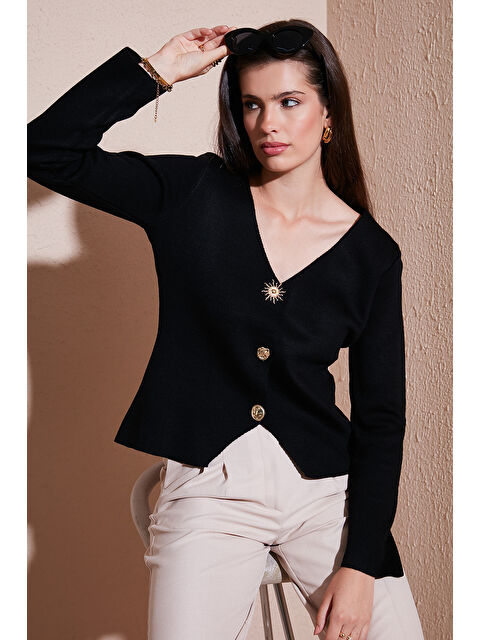 Lela Premium Regular Fit V Yaka Düğmeli Triko Hırka 680HI00121 - S000424918-19351