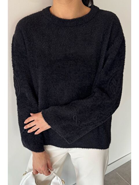 Gülseli Kadın Bisiklet Yaka Kol İşlemeli Triko Kazak (s-m-l-xl Beden Uyumludur.) - S000470132-19351