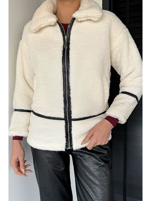 Gülseli Kadın Şerit Detaylı İç Astarlı Pelüş Mont - S000470149-19966