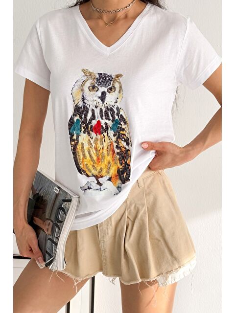 Chiccy Beyaz V Yaka Kısa Kol Pul Payet Aplikeli Örme Regular Fit T-Shirt