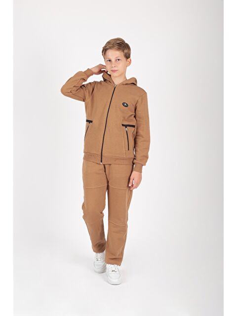 Mnk Baby & Kids Erkek Çocuk Fermuar Kapamalı Kapüşonlu Arma Detaylı Eşofman Takımı M00757 - S000447855-19413