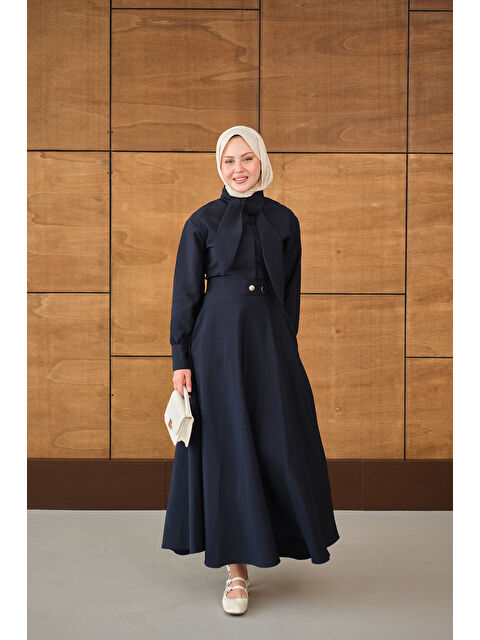 Locco Moda Kadın Gizli Düğmeli Çıtçıt Detay Gömlekli Takım Lacivert