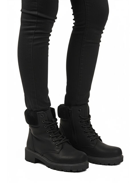 Ayakmod Siyah Zümrüt İçi Polarlı Kaymaz Kadın Bot Marc 4030 Z - S000448857-22238