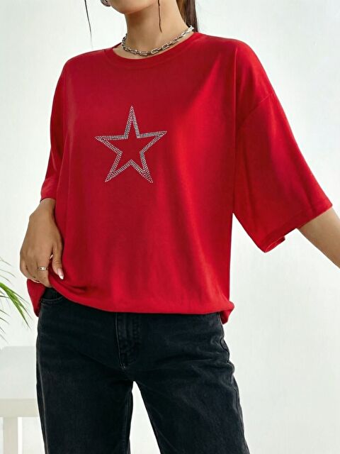 Trendseninle Kadın Kırmızı Noktalı Yıldız Baskılı Tişört - S000529988-20045