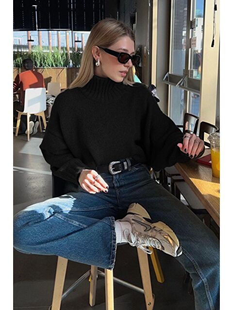 Madmext Siyah Boğazlı Kadın Triko Kazak Mg2535 - S000439060-19351