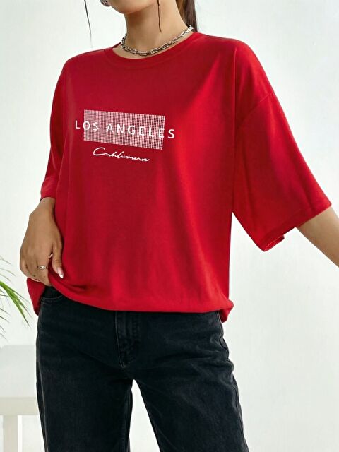 Trendseninle Kadın Kırmızı Node Losangeles Baskılı Tişört - S000529989-20045