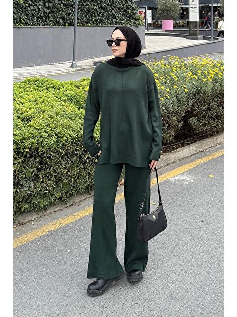 Lamelif Düğme Detaylı Triko Takım Zümrüt Yeşili - S000515477-18709