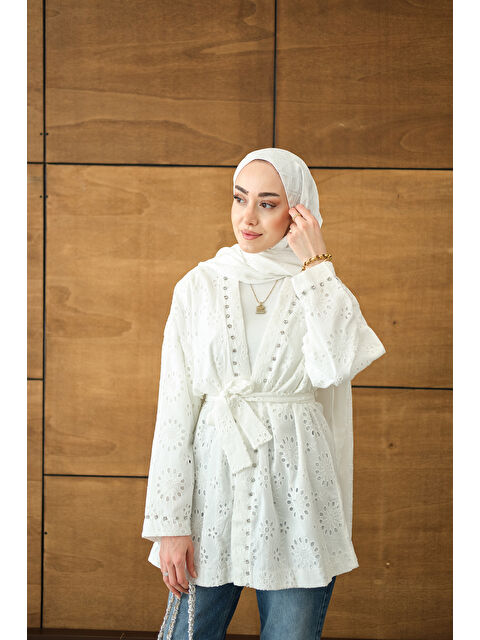 Locco Moda Kadın Brode Taş İşlemeli Kimono Beyaz