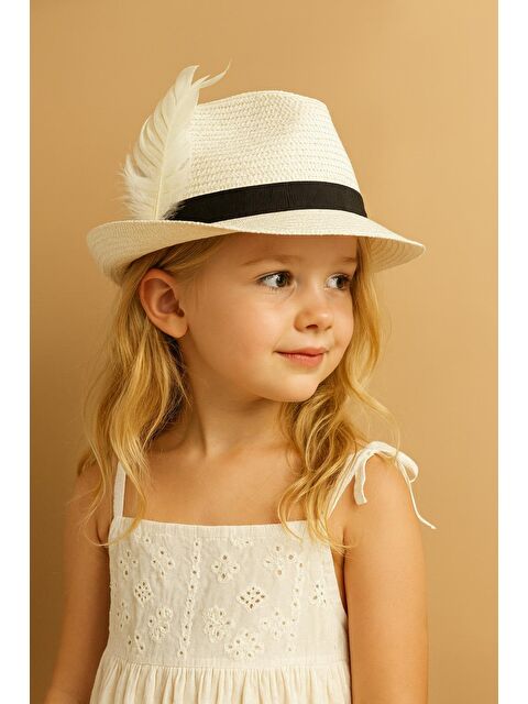 Katia And Bony Çocuk Tüy Aksesuarlı Hasır Fötr Şapka Beyaz