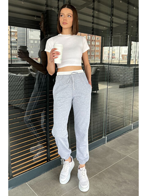 Gülseli Bel Ve Paça Lastikli Yan Şeritli Kadın Eşofman Altı - S000365015-20600