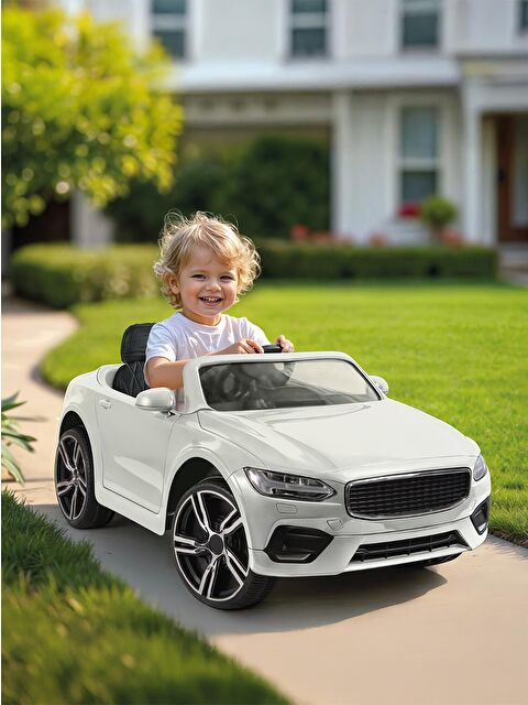 Dolu Grandex 12 Volt Uzaktan Kumandalı Akülü Araba - Beyaz Standart - S000525902-20063