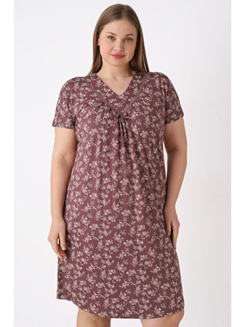 Intensive Kadın Büyük Beden Desenli V yaka Dantelli Elastanlı Gecelik