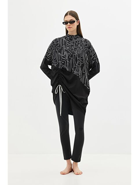 C&City Desenli Rahat Kesim 4'Lü Tesettür Mayo 6297 Siyah/Beyaz - S000375959-19351