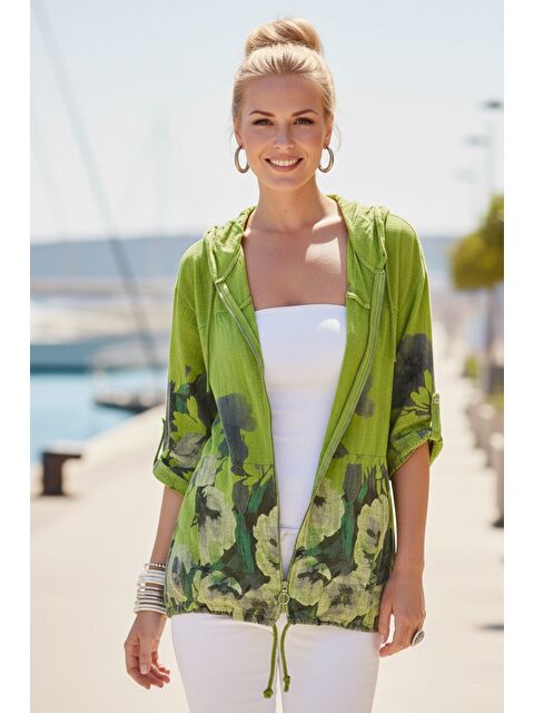 Chiccy İtalyan Fıstık Yeşili Düğmeli Uzun Kollu Cepli Kapüşonlu Fermuarlı Regular Boy Dokuma Ceket 68 65 - S000508217-19972