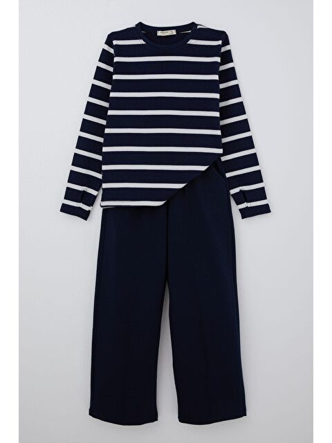 Breeze Kız Çocuk Pantolonlu Takım Parmak Geçmeli Arma Detaylı Lacivert (8-14 Yaş) - S000493747-21164