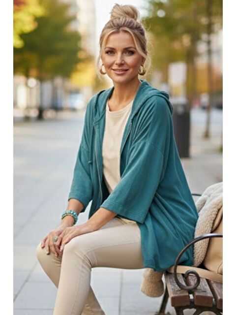 Chiccy İtalyan Petrol Mavisi Kapüşonlu 3/4 Kol Fermuarlı Cepli Casual Pamuklu Dokuma Ceket 70 70 - S000508220-37399