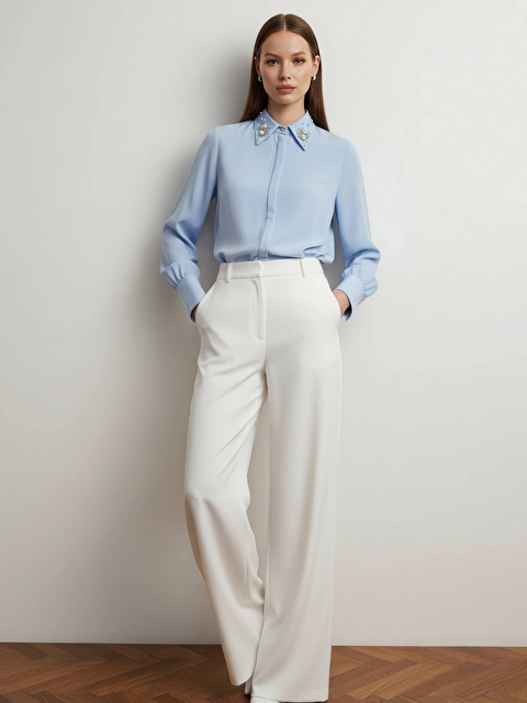 Pera Moda Yakası Taşlı Basic İç Göstermeyen Gömlek