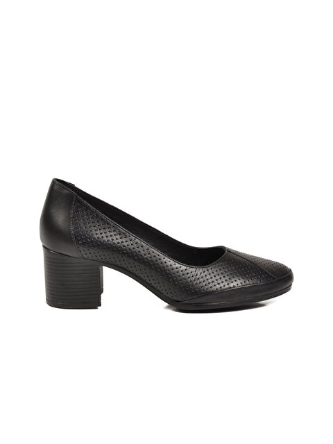 Venüs Siyah Hakiki Deri Kadın Topuklu Klasik Ayakkabı 1911925Y Z