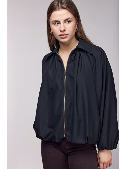 Saade Siyah Oversize Balon Kollu Fermuarlı Dökümlü Gömlek - Cepli - S000505948-19351