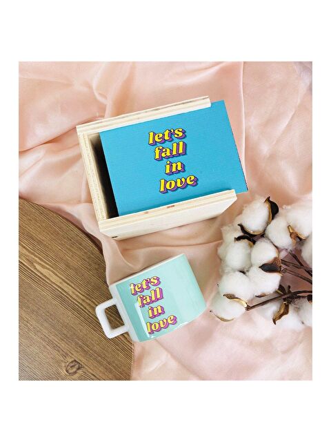 Bam Hediyelik Eşya Let s Fall In Love Tasarımlı Kutulu Kupa - S000290015-23173