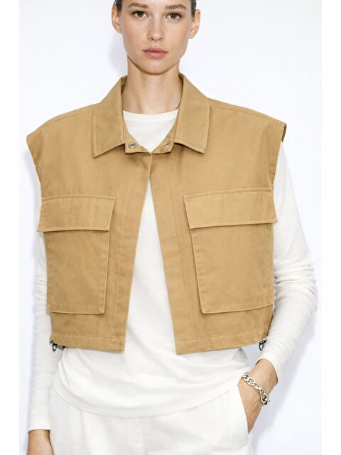 Mizalle Büyük Torba Cepli Büzgülü Camel Pamuklu Yelek - S000511239-4557