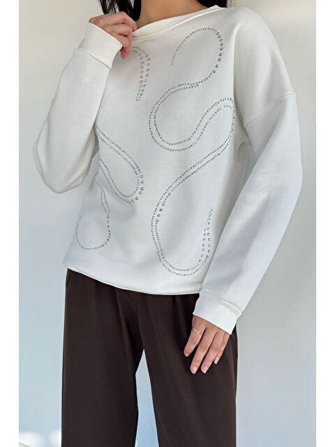 Gülseli Kadın Taşlı Bisiklet Yaka Şardonlu Sweatshirt - S000482924-19966