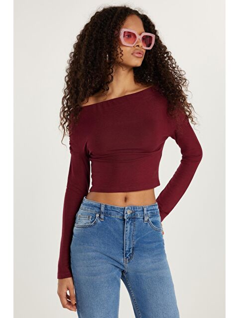 TUDORS Kadın Slim Fit Dar Kesim Kayık Yaka Viskon Bordo Bluz - S000521081-19951