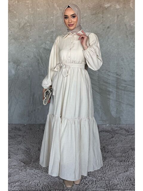 Julude Ön Yarım Düğmeli Pileli Fırfırlı Tesettür Elbise - S000399686-25636
