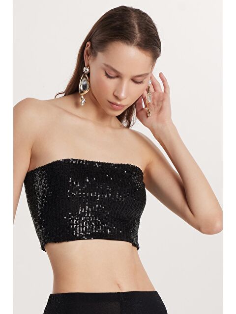 TUDORS Kadın Slim Fit Dar Kesim Straplez Payetli Siyah Bluz - S000521104-19351