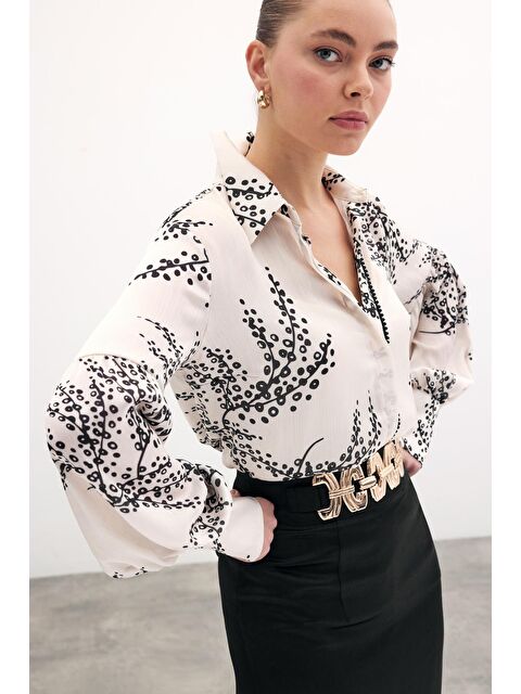 SATEEN Boncuk Aksesuarlı Gömlek - Desenli Bej - S000363443-19928