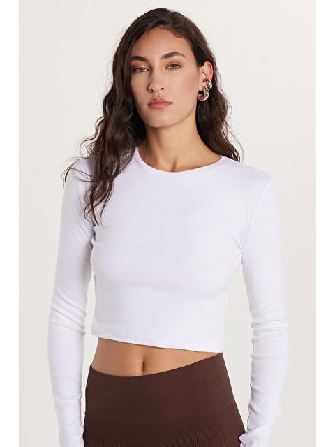 TUDORS Kadın Slim Fit Dar Kesim Uzun Kollu Bisiklet Yaka Beyaz Bluz - S000521114-20063