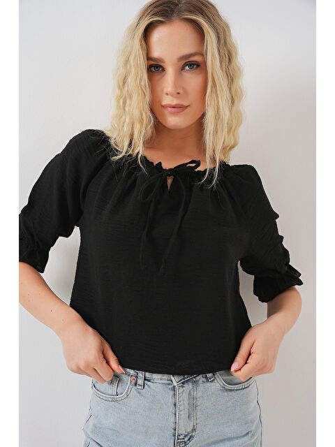 Bigdart Kadın Yakası Fırfır Detaylı Bluz 959 - Siyah - S000404334-19351