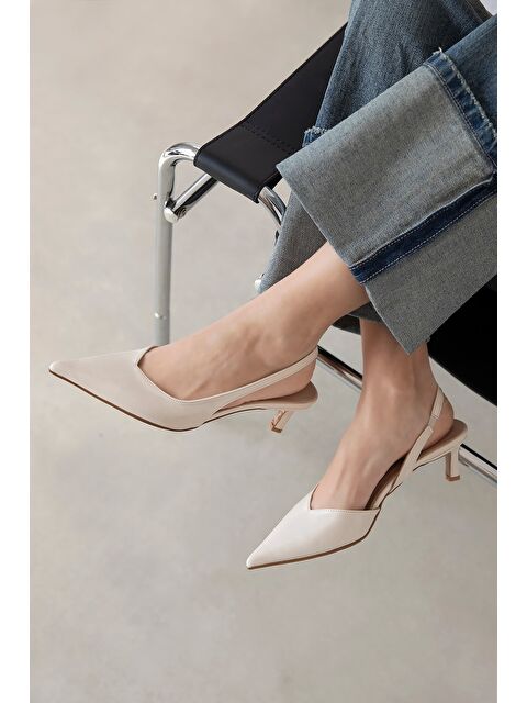 Straswans Levina Kadın Kırışık Deri Topuklu Ayakkabı Bej - S000526389-19928