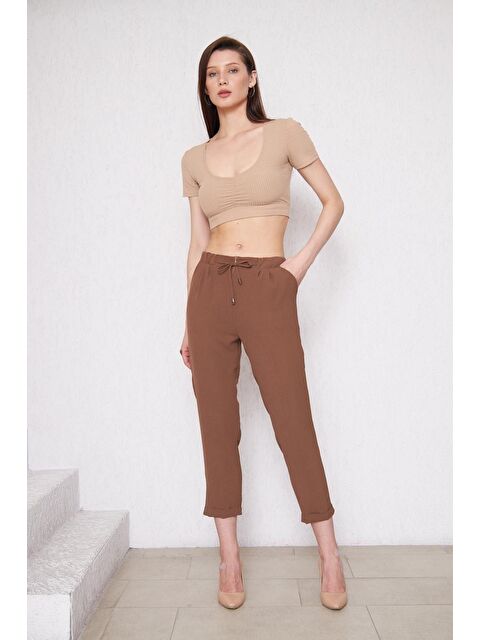 Comstar Kadın Beli Lastikli Aerobin Duble Paça Kahve Pantolon